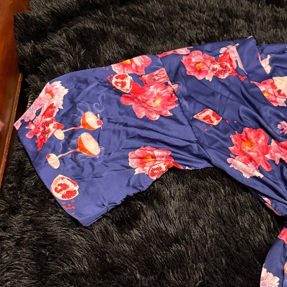 Soma Floral Robe - Navy and Pink - Picture 7 of 8